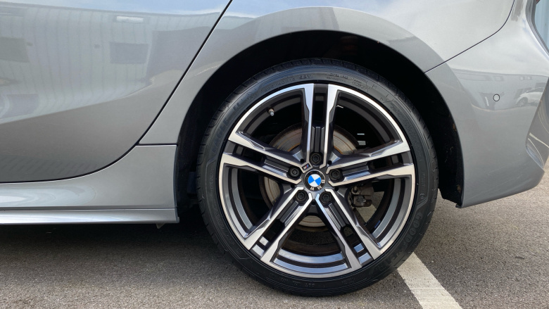 BMW 1 Series 118i [136] M Sport 5dr [Live Cockpit Professional] Petrol Hatchback